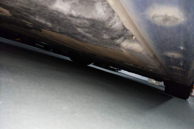Used Porsche 718 2018 Cayman 2.0T Chassis Front Right