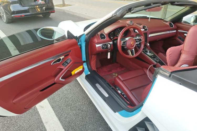 Used Porsche 718 2018 Boxster 2.0T Driver Seat