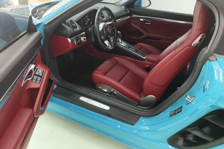 Used Porsche 718 2018 Boxster 2.0T Driver Seat