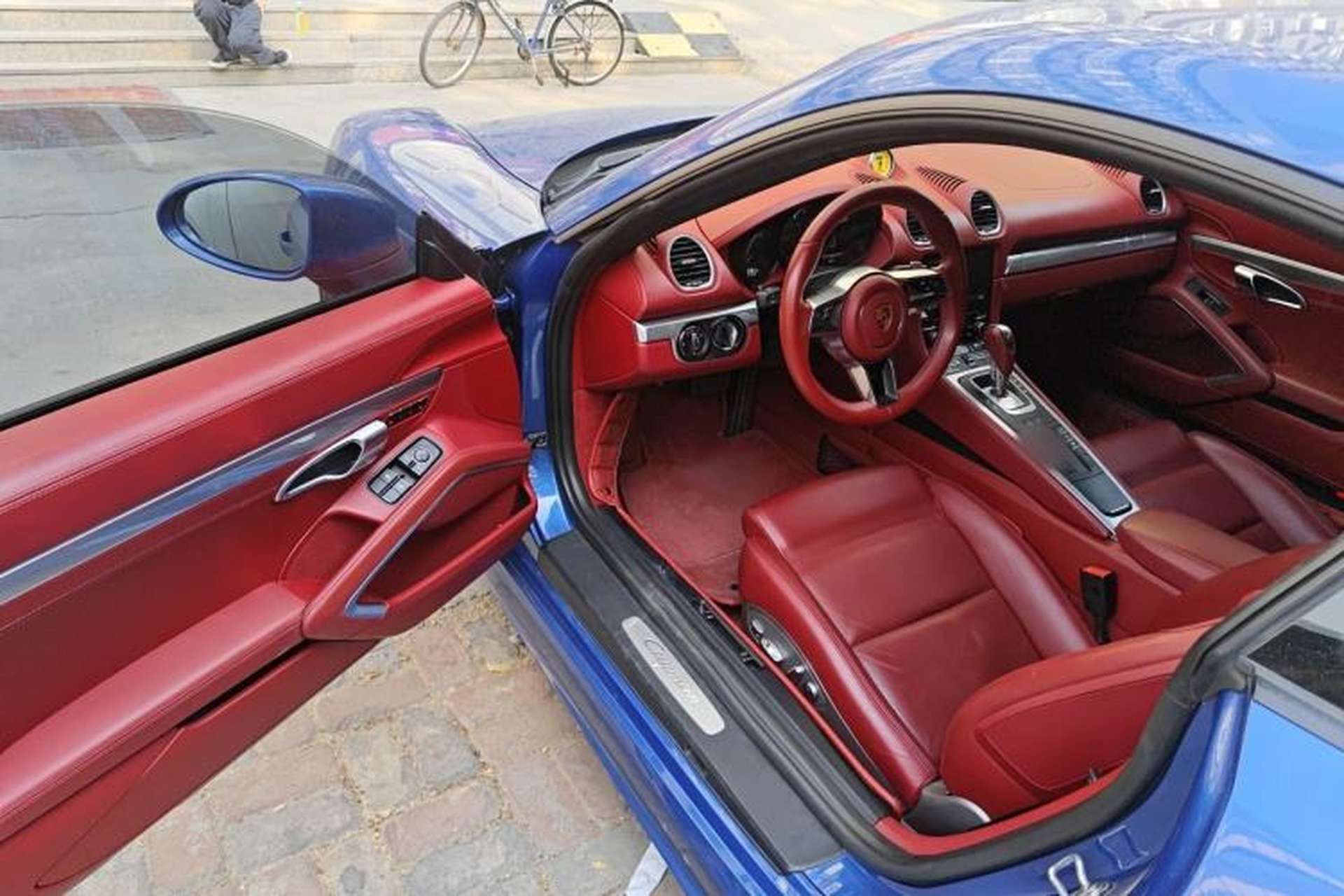 Used Porsche 718 2018 Cayman 2.0T Driver Seat