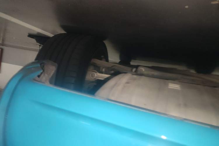 Used Porsche 718 2018 Cayman 2.0T Engine Bay Left