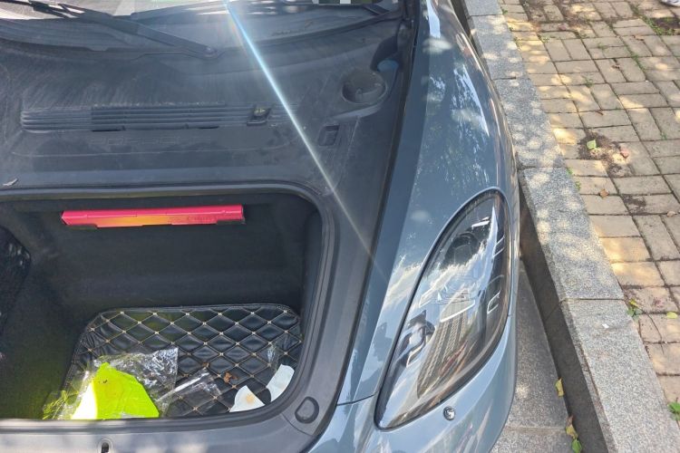 Used Porsche 718 2018 Cayman 2.0T Engine Bay Left