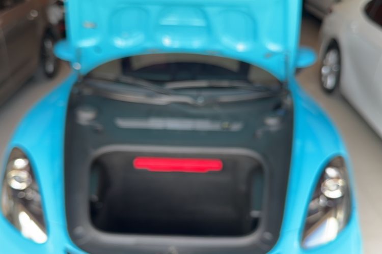 Used Porsche 718 2018 Cayman 2.0T Engine Bay