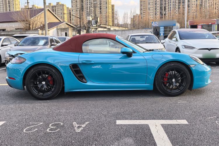 Used Porsche 718 2018 Boxster 2.0T Exterior 4