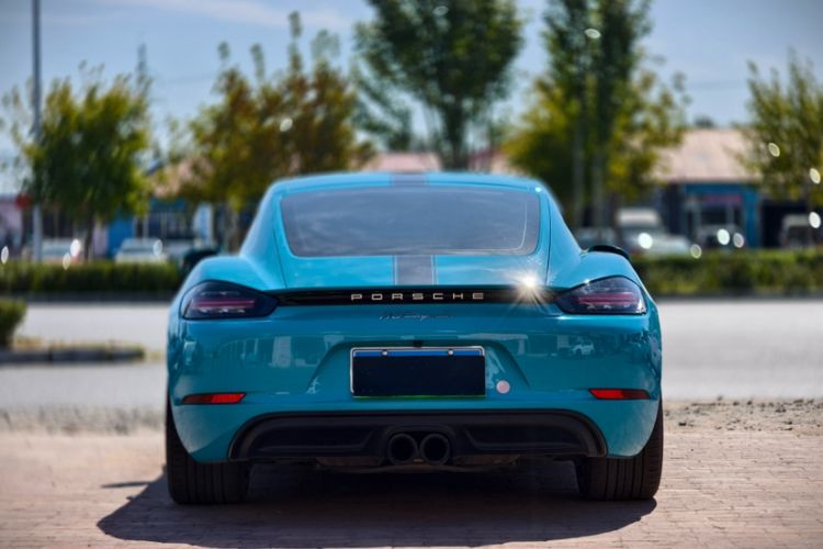 Used Porsche 718 2018 Cayman 2.0T Exterior 5