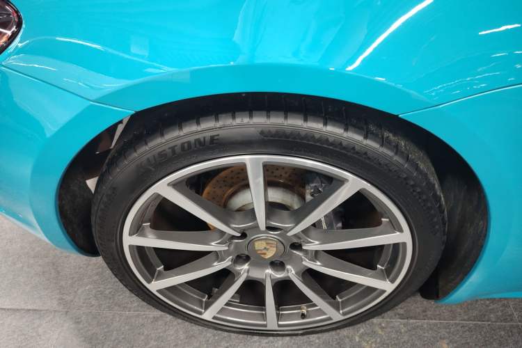Used Porsche 718 2018 Boxster 2.0T Exterior 8