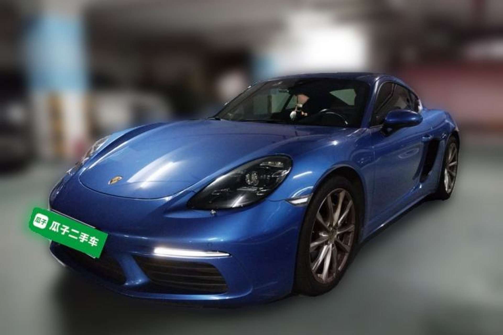 Used Porsche 718 2018 Cayman 2.0T Front Left 45 Deg