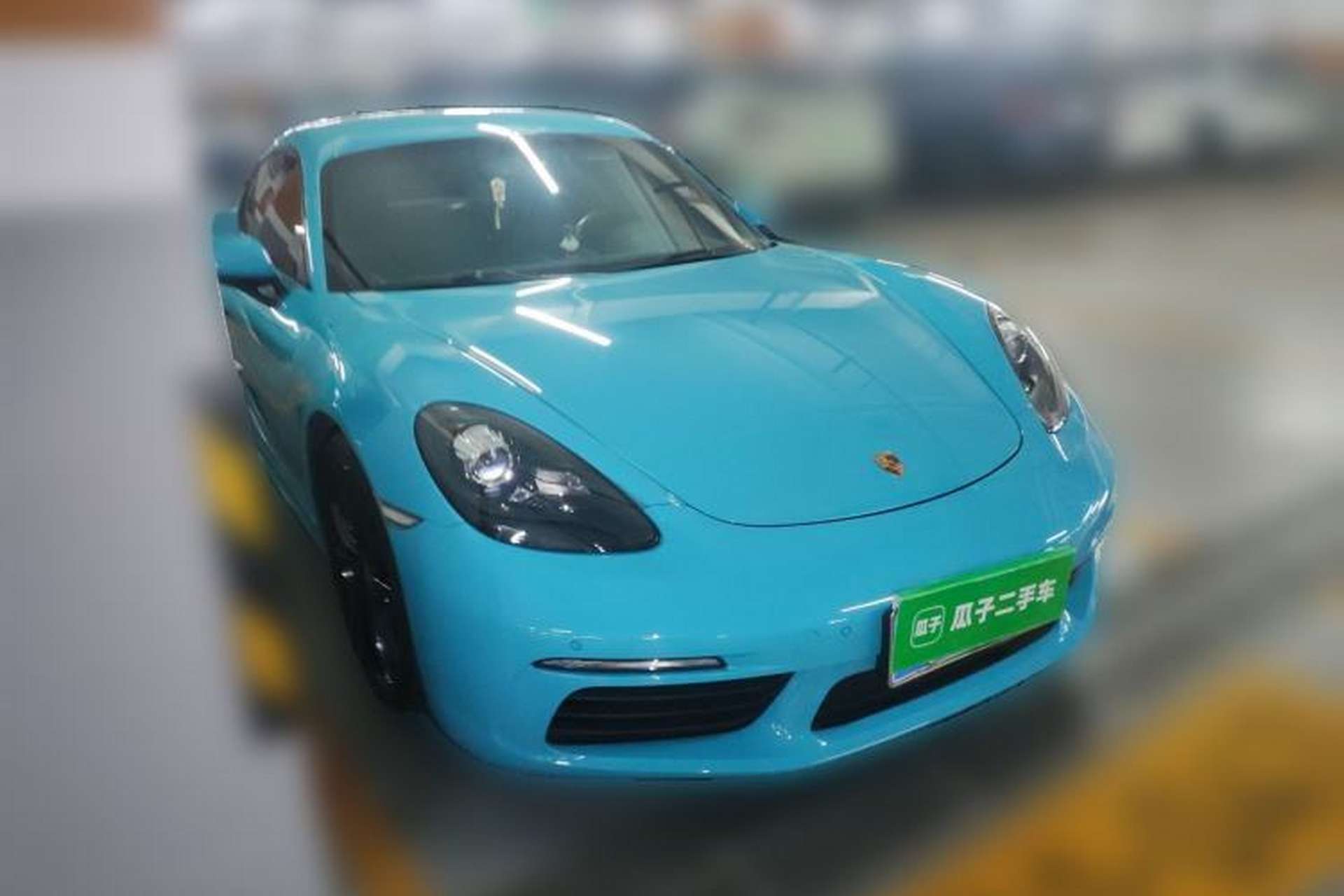 Used Porsche 718 2018 Cayman 2.0T Front Right 45 Deg