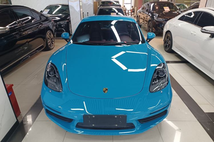 Used Porsche 718 2018 Cayman 2.0T Front