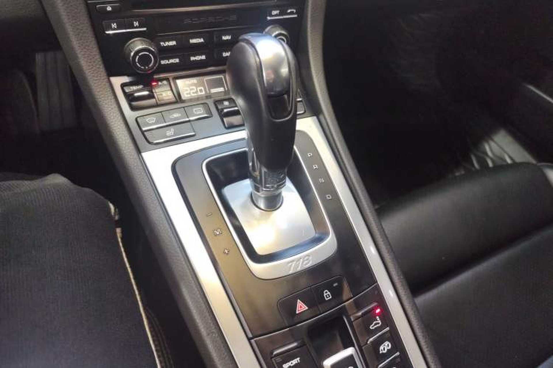 Used Porsche 718 2018 Boxster 2.0T Gear Lever