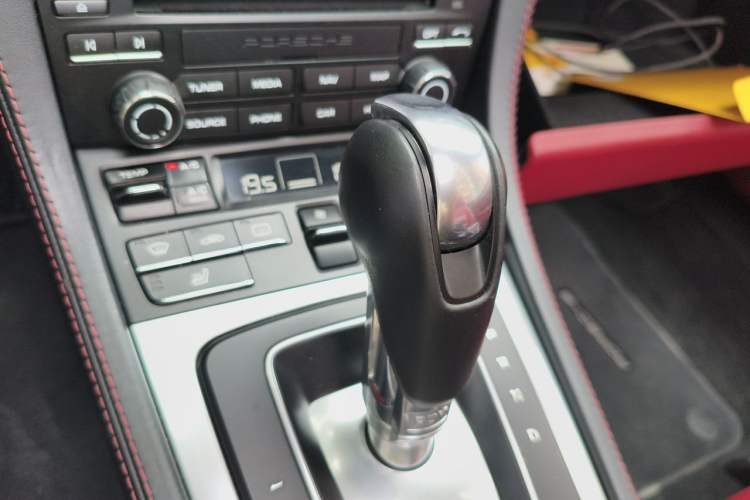 Used Porsche 718 2018 Boxster 2.0T Gear Lever
