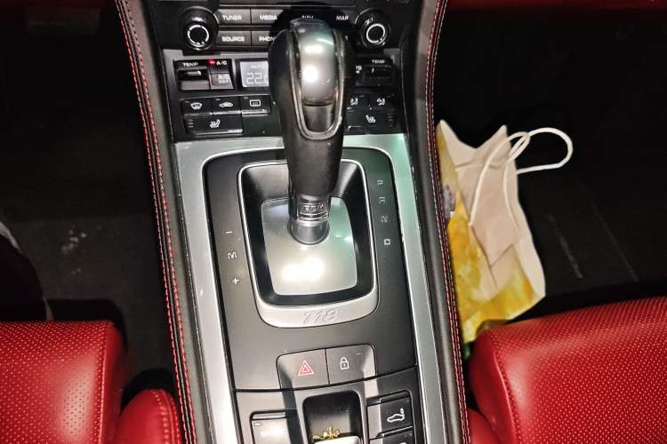 Used Porsche 718 2018 Boxster 2.0T Gear Lever