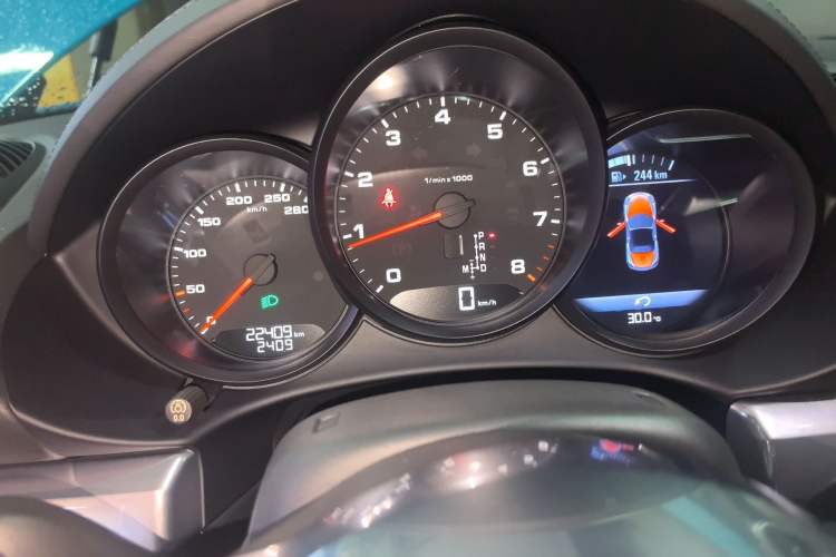 Used Porsche 718 2018 Boxster 2.0T Instrument Cluster