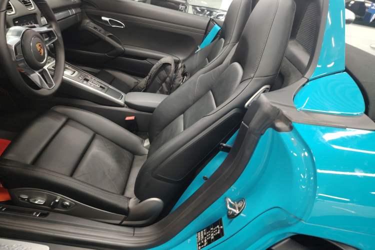 Used Porsche 718 2018 Boxster 2.0T Interior 4
