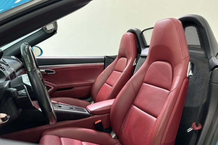 Used Porsche 718 2018 Boxster 2.0T Interior 5