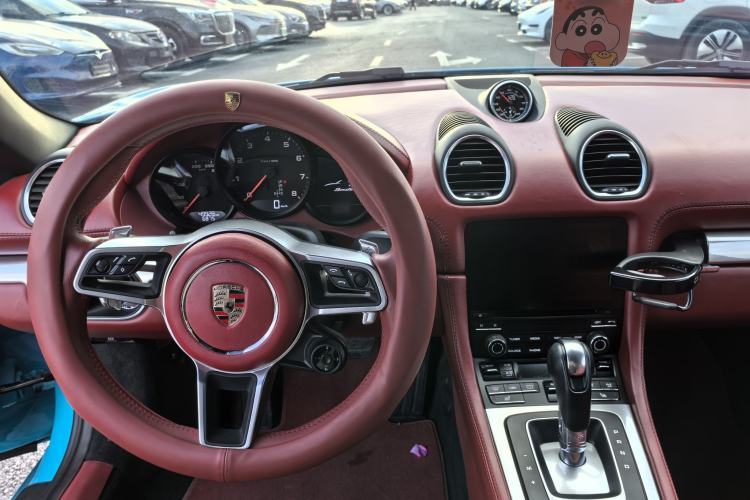 Used Porsche 718 2018 Boxster 2.0T Interior 8