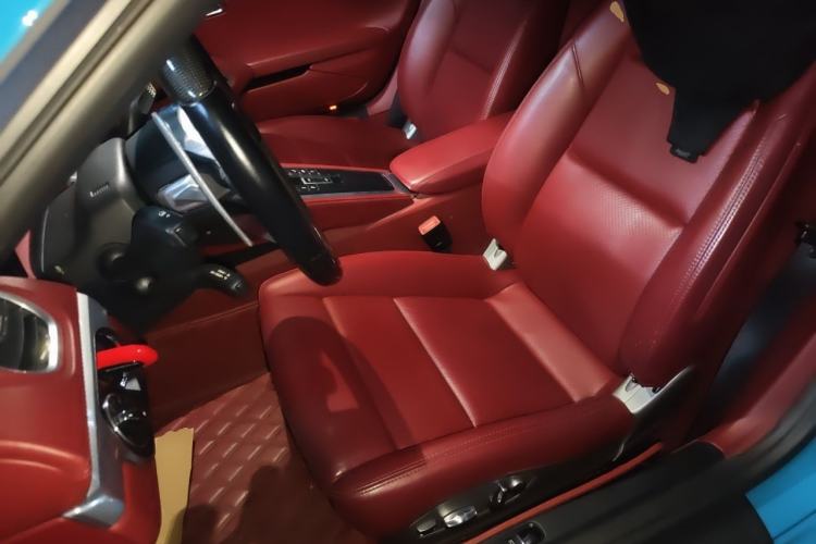 Used Porsche 718 2018 Boxster 2.0T Left Front Seat