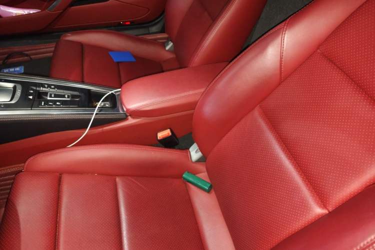 Used Porsche 718 2018 Boxster 2.0T Left Front Seat