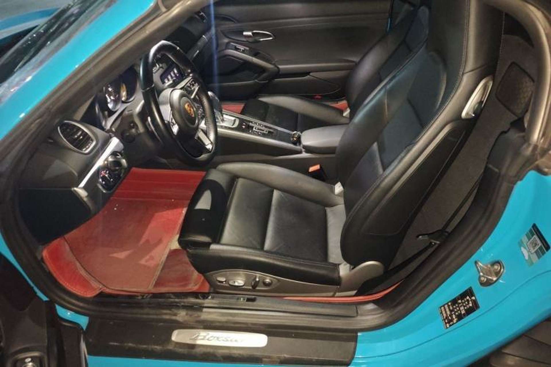 Used Porsche 718 2018 Boxster 2.0T Left Front Seat
