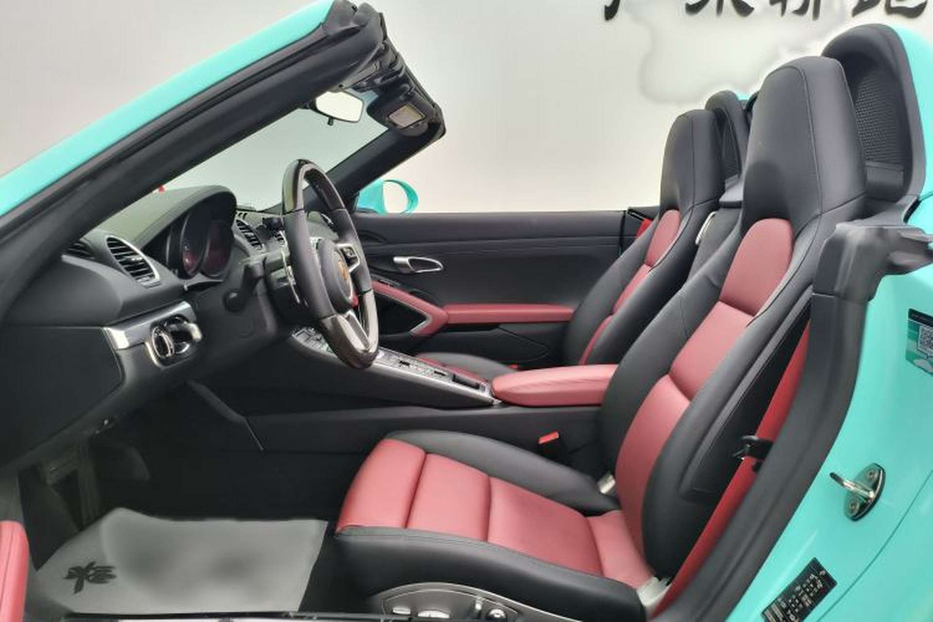 Used Porsche 718 2018 Boxster 2.0T Left Front Seat