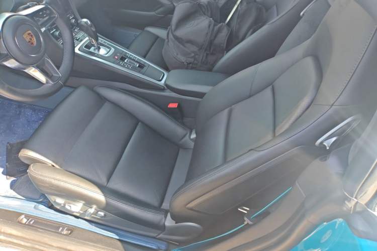 Used Porsche 718 2018 Boxster 2.0T Left Front Seat