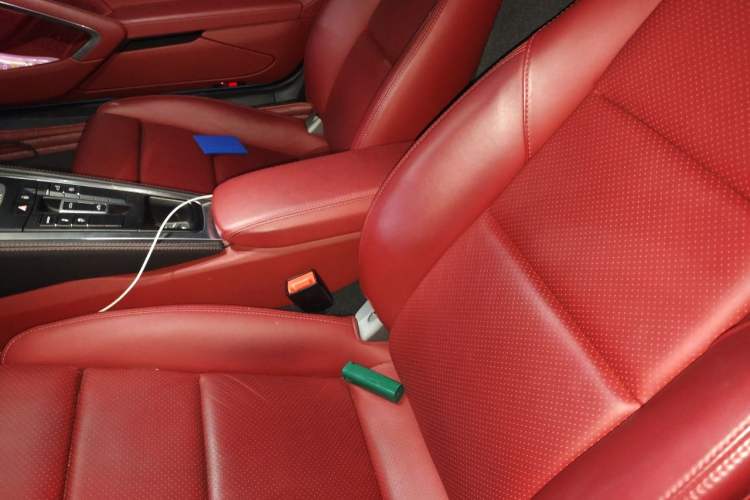 Used Porsche 718 2018 Boxster 2.0T Left Rear Seat