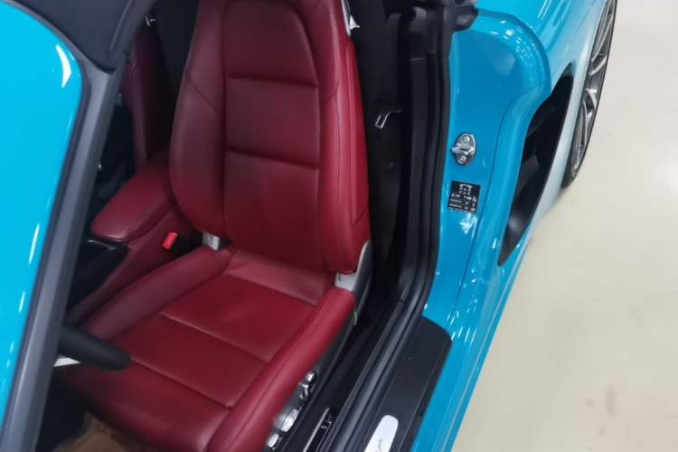 Used Porsche 718 2018 Boxster 2.0T Left Rear Seat