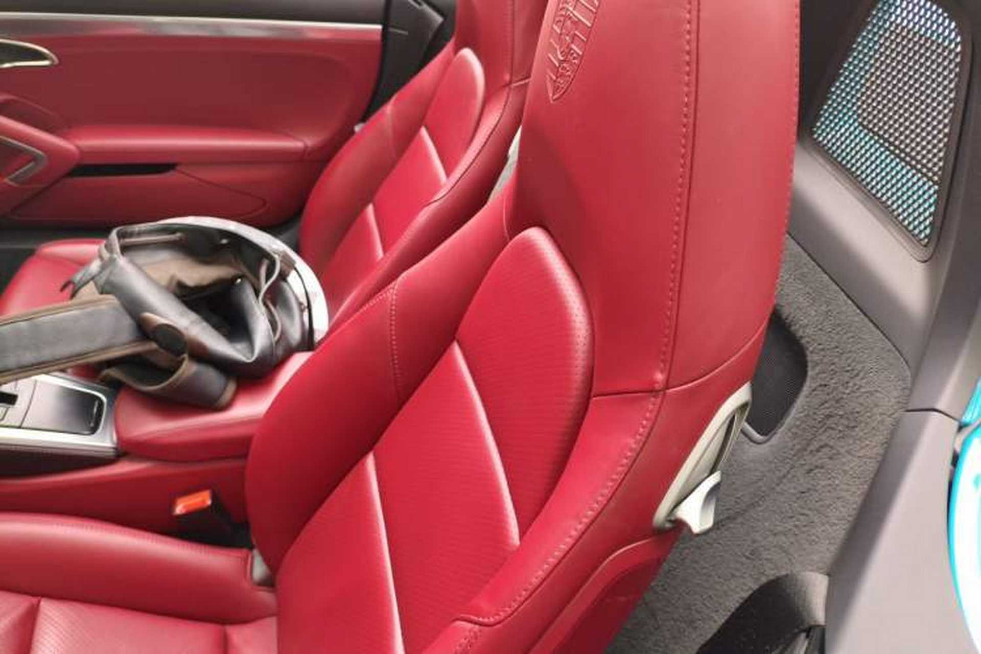 Used Porsche 718 2018 Boxster 2.0T Left Rear Seat