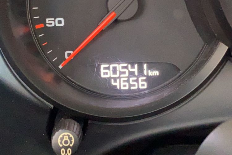 Used Porsche 718 2018 Boxster 2.0T Odometer Close Up