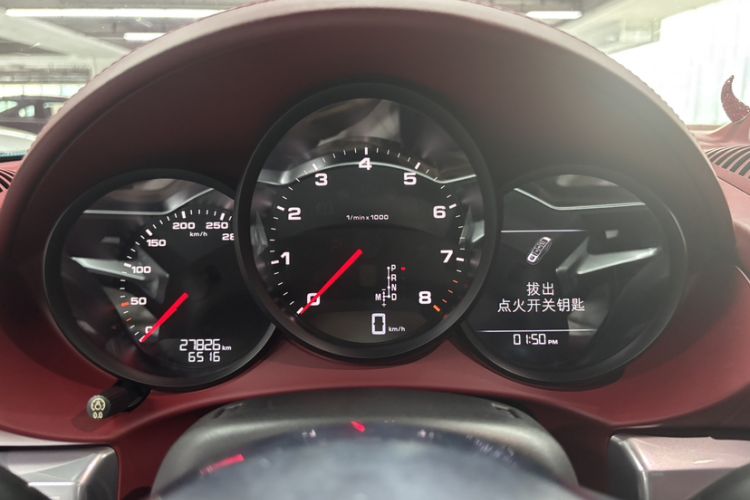 Used Porsche 718 2018 Boxster 2.0T Odometer Close Up