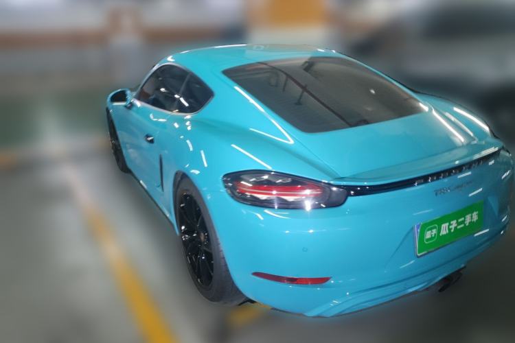 Used Porsche 718 2018 Cayman 2.0T Rear Left 45 Deg