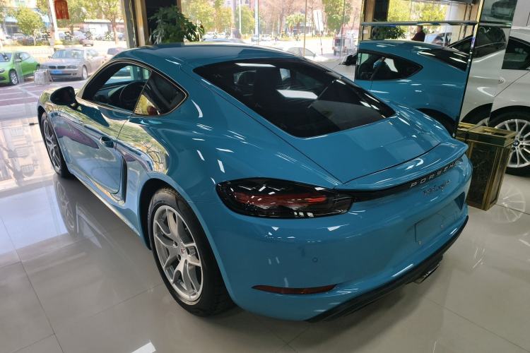 Used Porsche 718 2018 Cayman 2.0T Rear Left 45 Deg