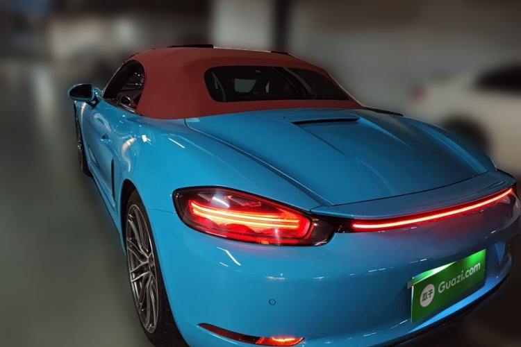 Used Porsche 718 2018 Boxster 2.0T Rear Left 45 Deg