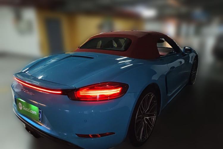 Used Porsche 718 2018 Boxster 2.0T Rear Right 45 Deg