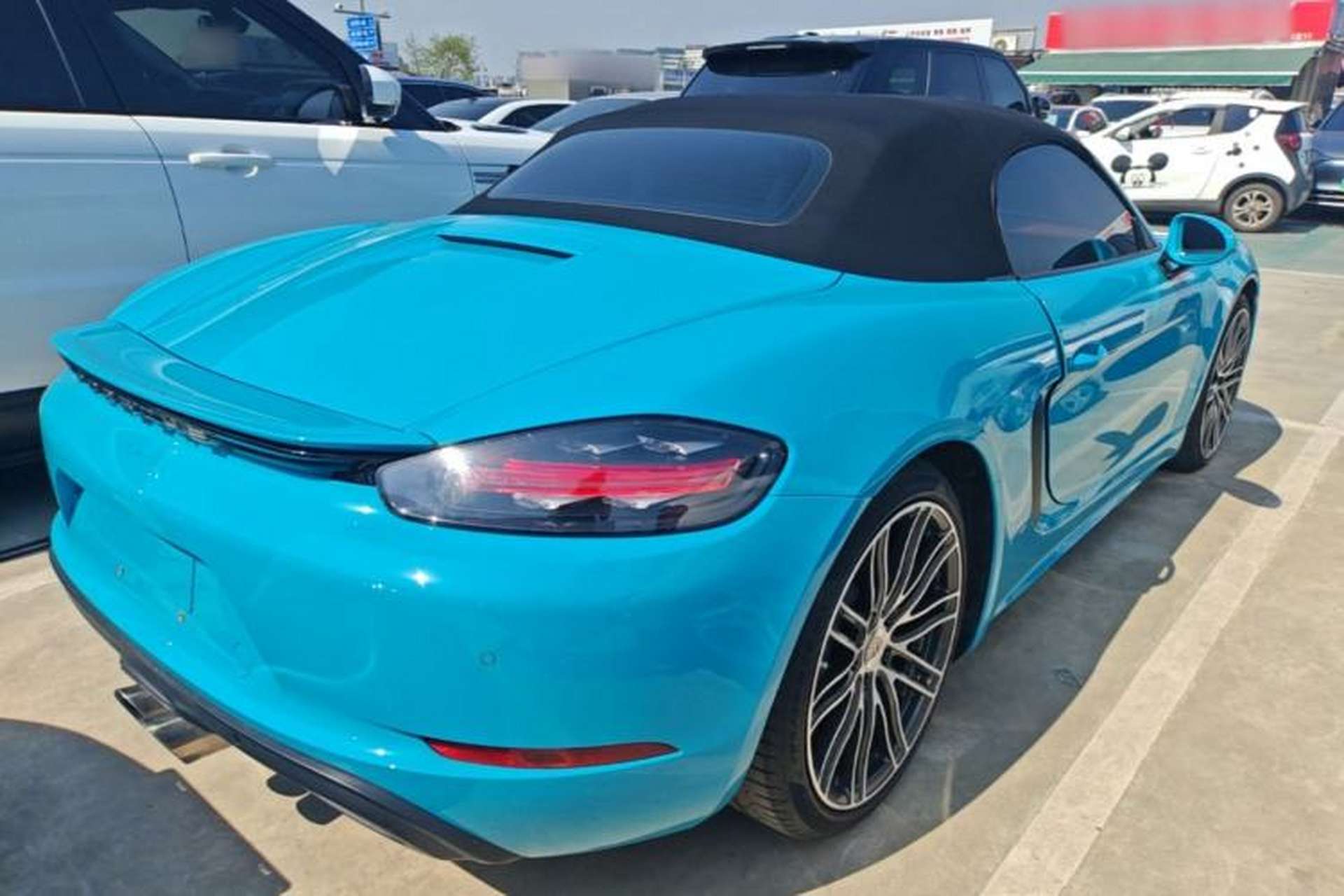 Used Porsche 718 2018 Boxster 2.0T Rear Right 45 Deg