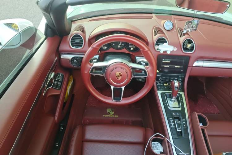 Used Porsche 718 2018 Boxster 2.0T Steering Wheel