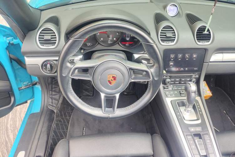 Used Porsche 718 2018 Boxster 2.0T Steering Wheel