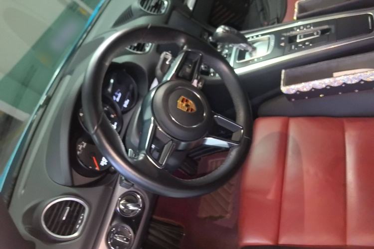 Used Porsche 718 2018 Boxster 2.0T Steering Wheel