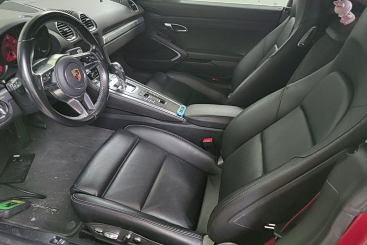 Used Porsche 718 2018 Boxster 2.0T Left Front Seat