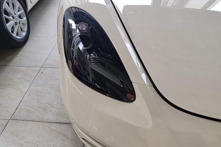Used Porsche 718 2018 Boxster 2.0T Right Front Headlight