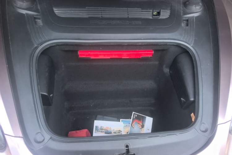 Used Porsche 718 2018 Boxster 2.0T Engine Bay
