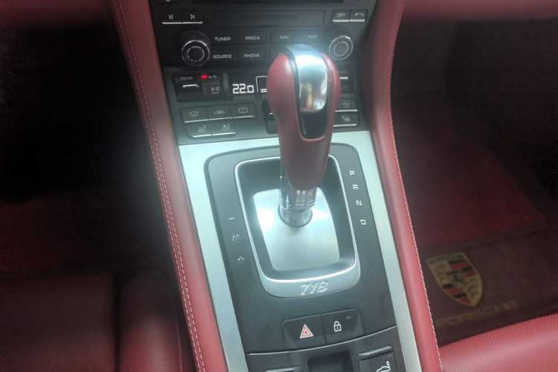 Used Porsche 718 2018 Boxster 2.0T Gear Lever
