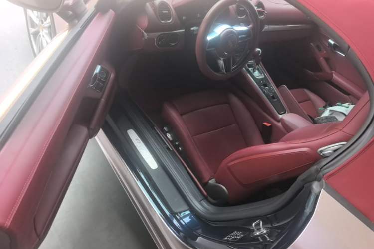 Used Porsche 718 2018 Boxster 2.0T Left Front Seat