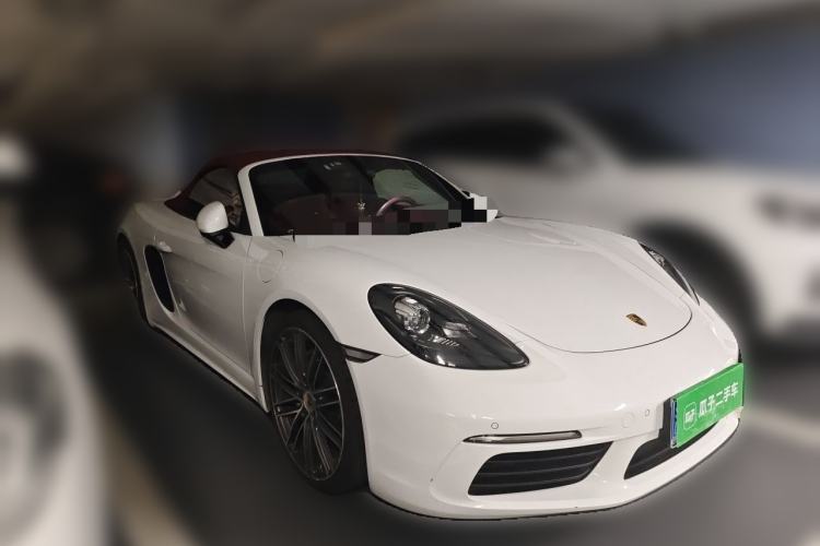 Used Porsche 718 2018 Boxster 2.0T Front Right 45 Deg