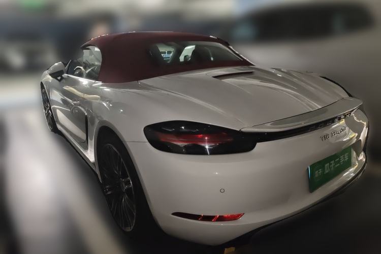 Used Porsche 718 2018 Boxster 2.0T Rear Left 45 Deg
