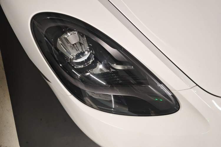 Used Porsche 718 2018 Boxster 2.0T Right Front Headlight