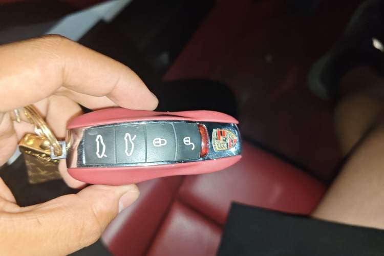 Used Porsche 718 2018 Boxster 2.0T Vehicle Key
