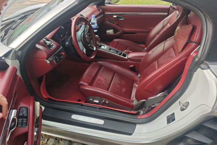 Used Porsche 718 2018 Boxster 2.0T Driver Seat