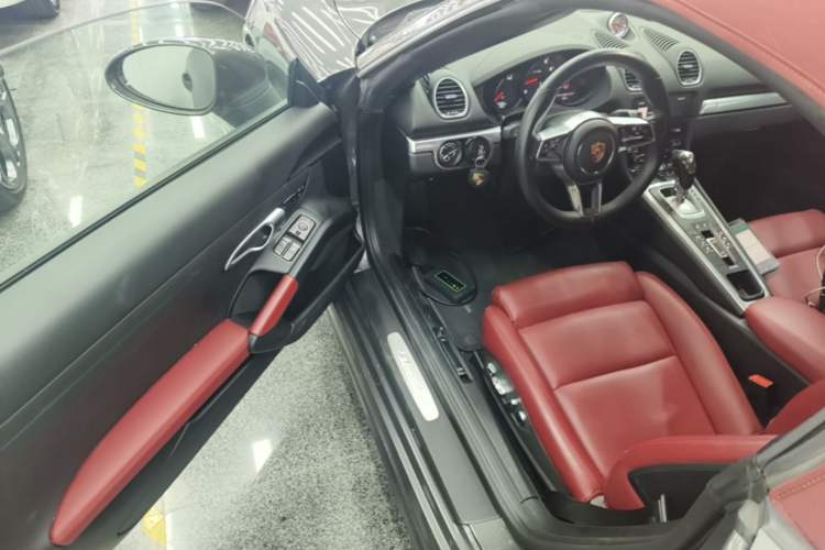 Used Porsche 718 2018 Boxster 2.0T Driver Seat