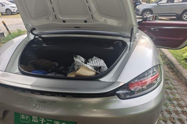 Used Porsche 718 2018 Boxster 2.0T Engine Bay Left